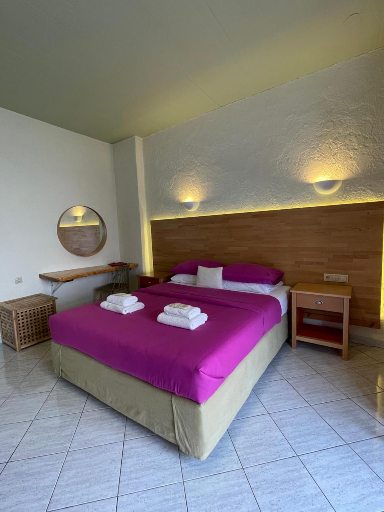 Villa Georgia Apartments & Suites Kalamaki Værelse billede