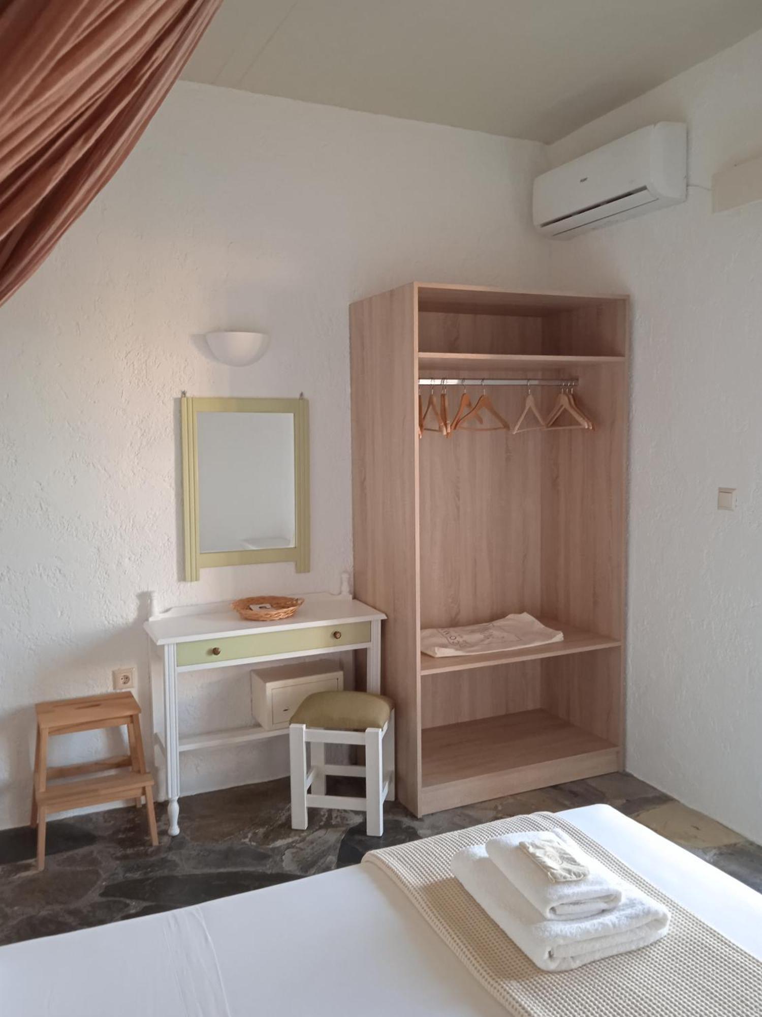 Villa Georgia Apartments & Suites Kalamaki Værelse billede
