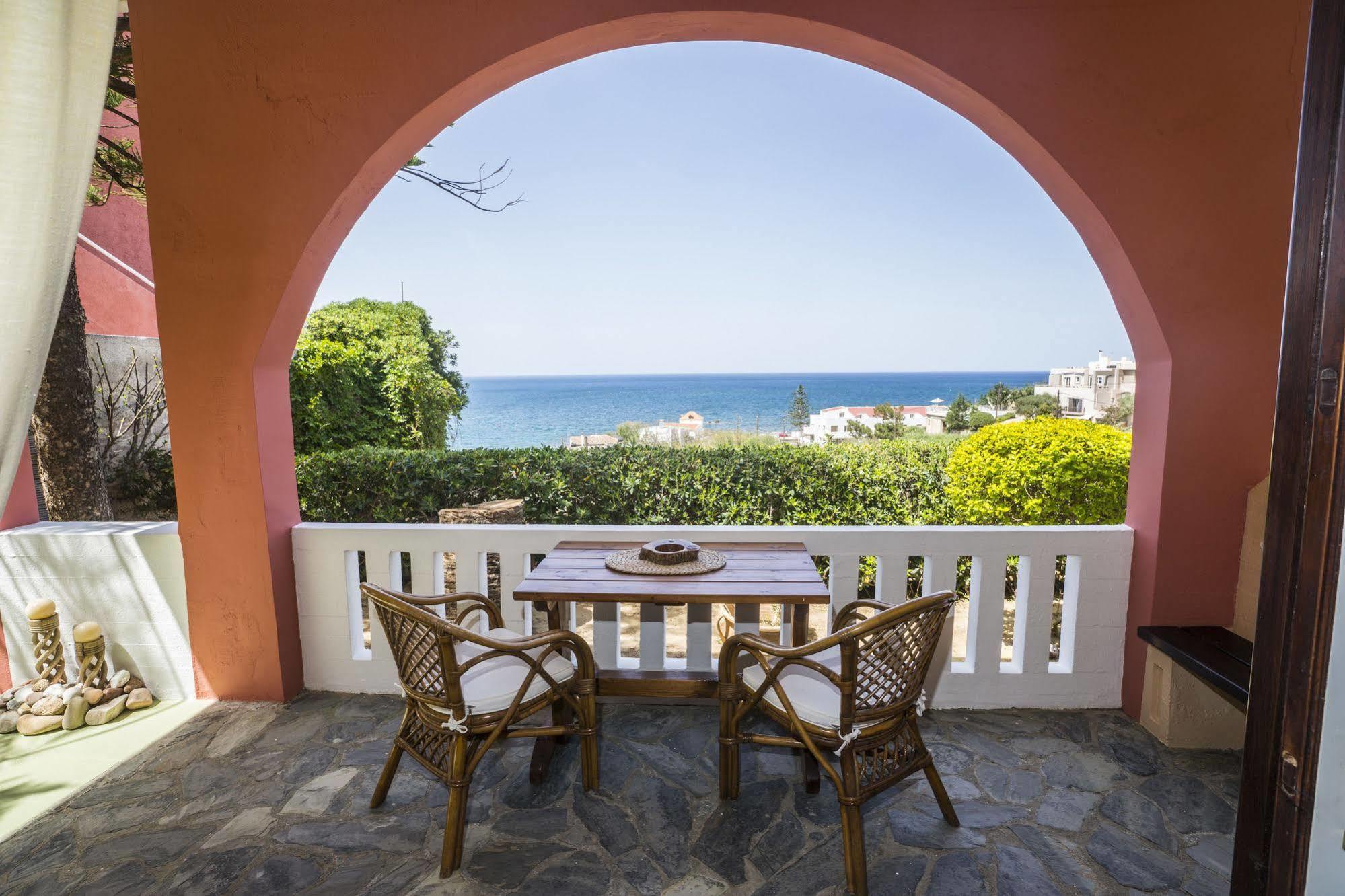 Villa Georgia Apartments & Suites Kalamaki Eksteriør billede